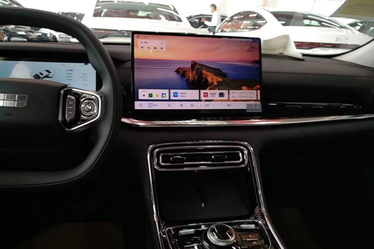 Used Geely Galaxy Stellar 6 2026 Model 125km Long-range Edition Audio And AC Panel