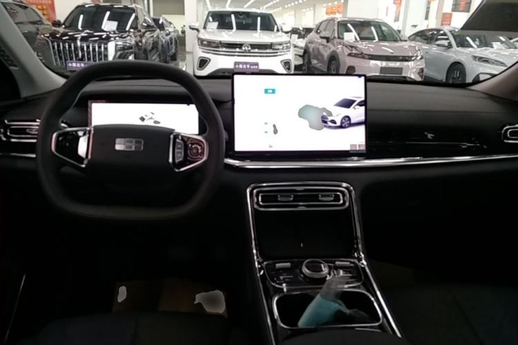 Used Geely Galaxy Stellar 6 2026 Model 125km Long-range Edition Center Console