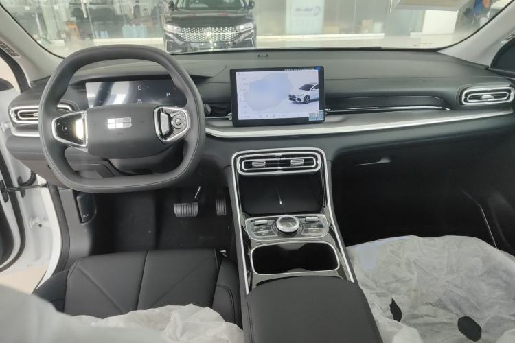 Used Geely Galaxy Stellar 6 2026 Model 125km Free-Style Edition Center Console