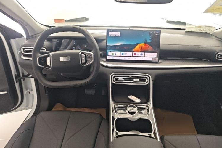 Used Geely Galaxy Stellar 6 2026 Model 60km Sailing Edition Center Console