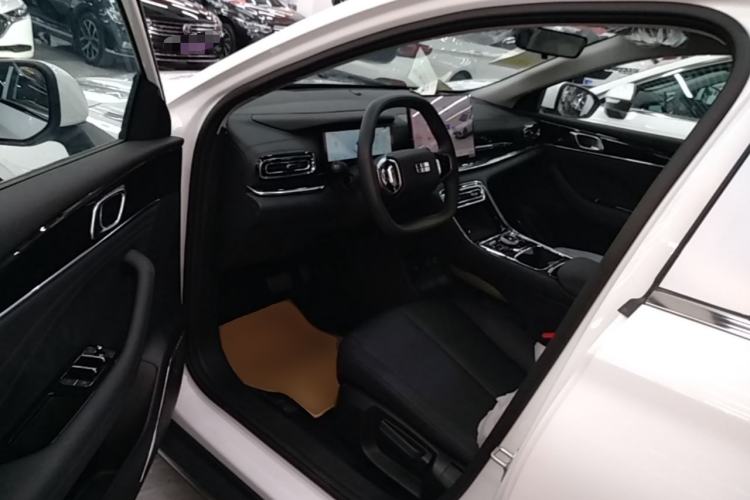 Used Geely Galaxy Stellar 6 2026 Model 125km Long-range Edition Driver Seat