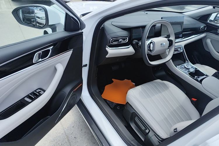 Used Geely Galaxy Stellar 6 2026 Model 60km Exploration Edition Driver Seat