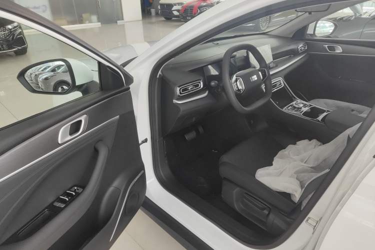 Used Geely Galaxy Stellar 6 2026 Model 125km Free-Style Edition Driver Seat