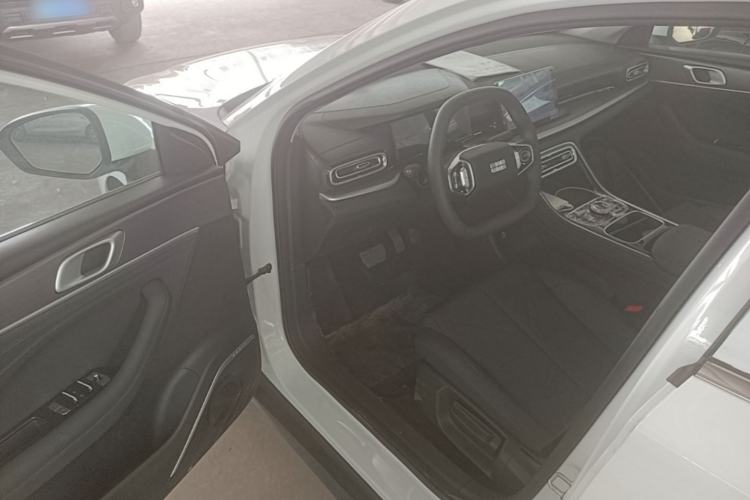 Used Geely Galaxy Stellar 6 2026 Model 125km Free-Style Edition Driver Seat