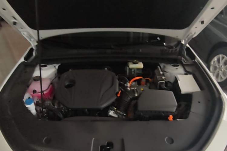 Used Geely Galaxy Stellar 6 2026 Model 125km Long-range Edition Engine Bay