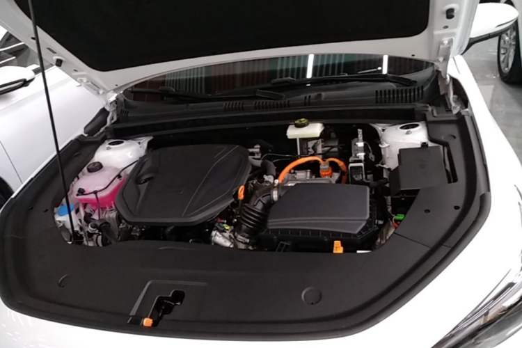Used Geely Galaxy Stellar 6 2026 Model 125km Long-range Edition Engine Bay