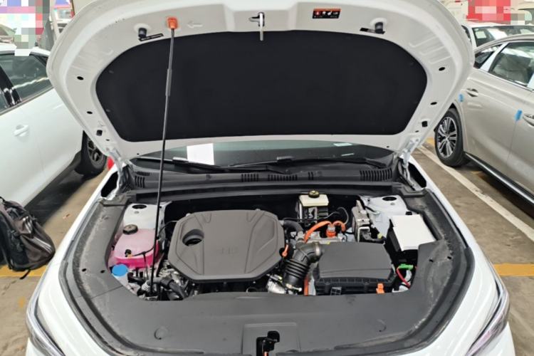 Used Geely Galaxy Stellar 6 2026 Model 125km Long-range Edition Engine Bay