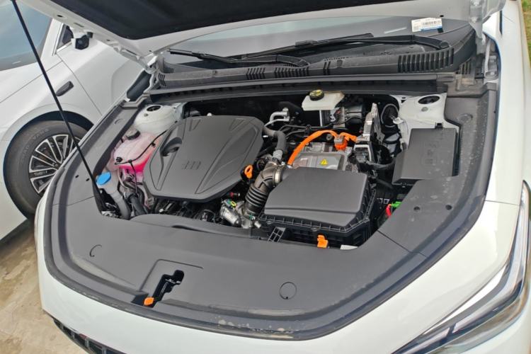 Used Geely Galaxy Stellar 6 2026 Model 125km Long-range Edition Engine Bay