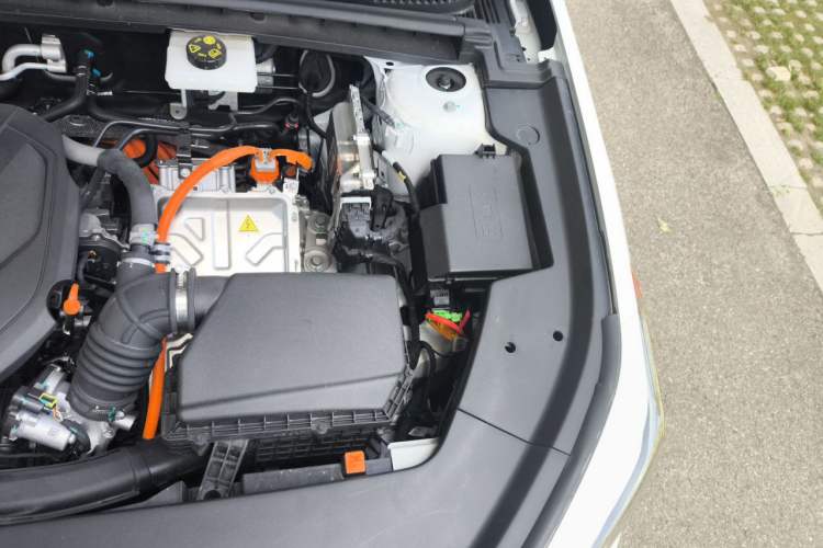Used Geely Galaxy Stellar 6 2026 Model 125km Exploration+ Edition Engine Bay Left