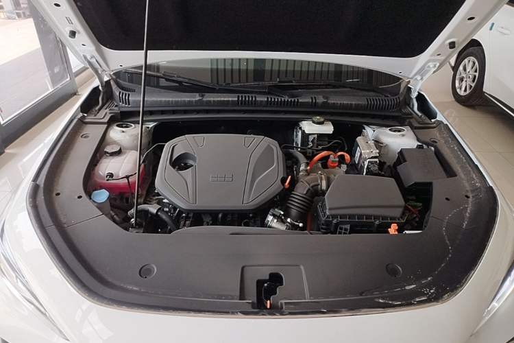 Used Geely Galaxy Stellar 6 2026 Model 125km Long-range Edition Engine Bay