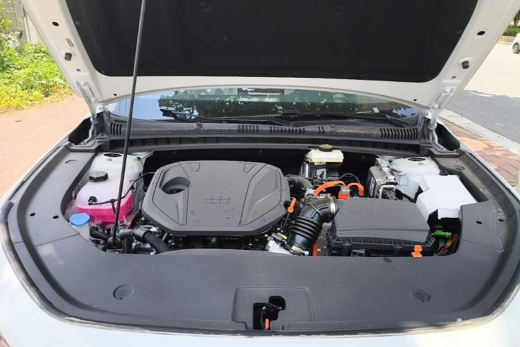 Used Geely Galaxy Stellar 6 2026 Model 125km Free-Style Edition Engine Bay