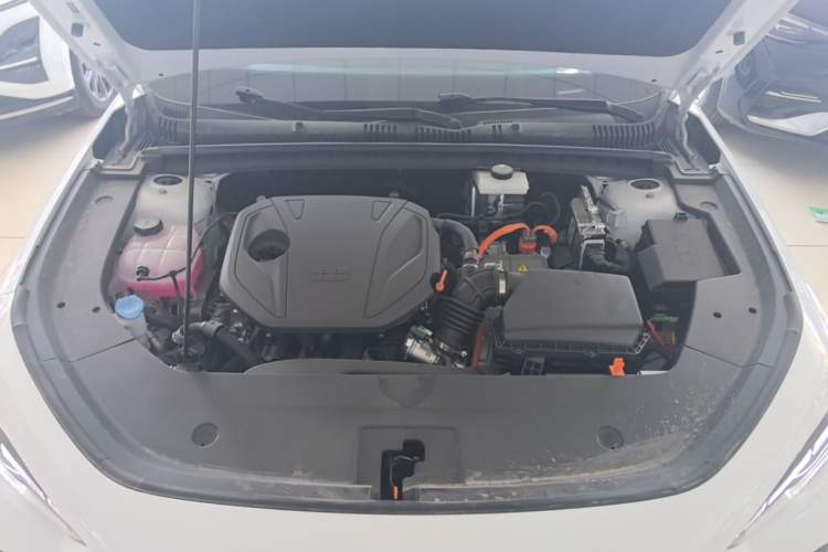 Used Geely Galaxy Stellar 6 2026 Model 125km Long-range Edition Engine Bay