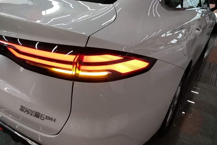 Used Geely Galaxy Stellar 6 2026 Model 125km Long-range Edition Exterior 3