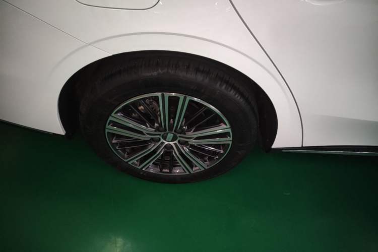 Used Geely Galaxy Stellar 6 2026 Model 125km Exploration+ Edition Exterior 5