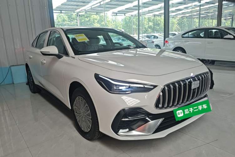 Used Geely Galaxy Stellar 6 2026 Model 60km Free-Style Edition Front Right 45 Deg