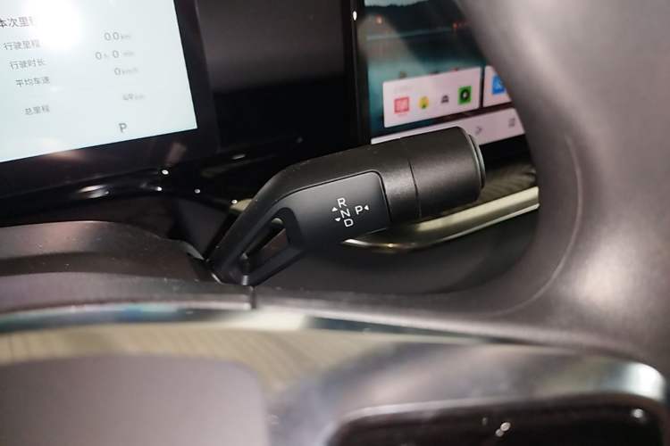 Used Geely Galaxy Stellar 6 2026 Model 125km Long-range Edition Gear Lever