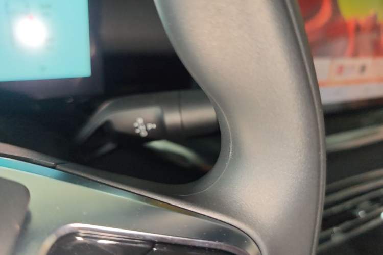 Used Geely Galaxy Stellar 6 2026 Model 125km Long-range Edition Gear Lever