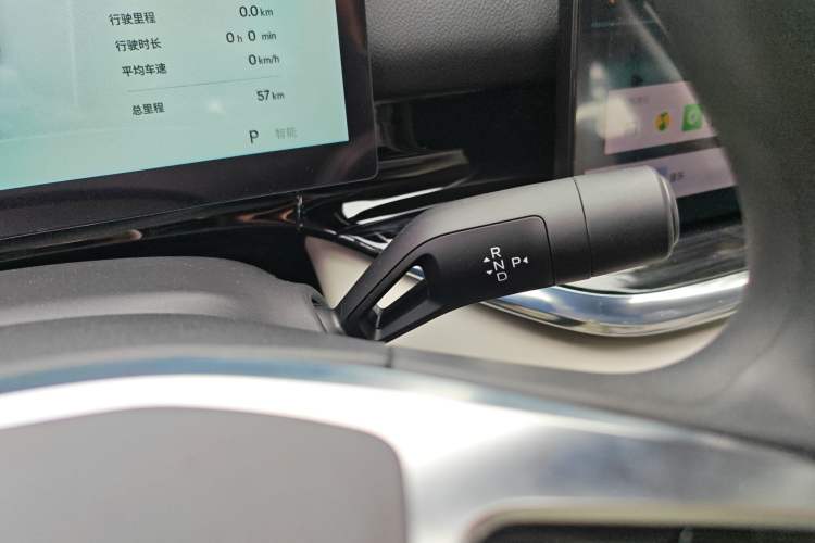 Used Geely Galaxy Stellar 6 2026 Model 125km Long-range Edition Gear Lever