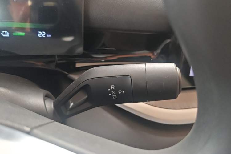Used Geely Galaxy Stellar 6 2026 Model 60km Free-Style Edition Gear Lever