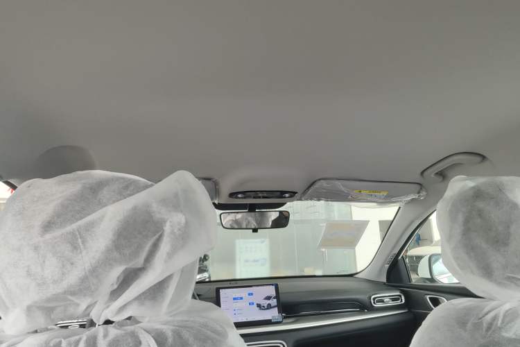 Used Geely Galaxy Stellar 6 2026 Model 125km Free-Style Edition Headliner