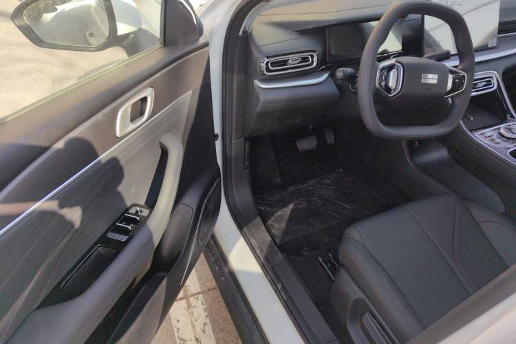 Used Geely Galaxy Stellar 6 2026 Model 60km Sailing Edition Interior 3
