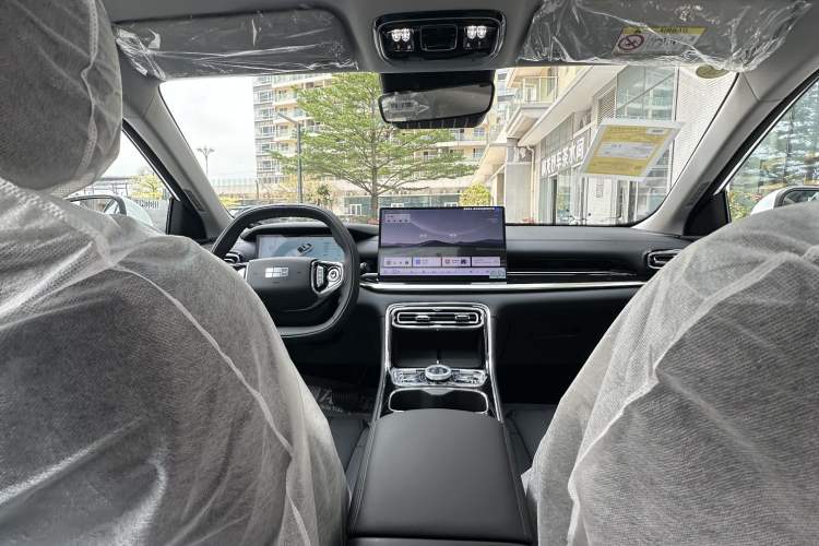Used Geely Galaxy Stellar 6 2026 Model 60km Exploration Edition Interior 3
