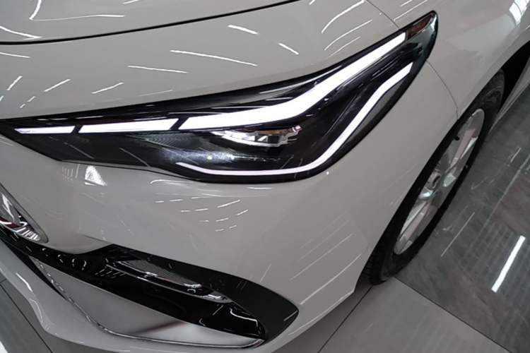 Used Geely Galaxy Stellar 6 2026 Model 125km Long-range Edition Left Front Headlight