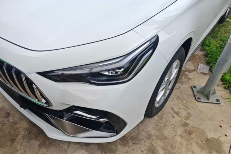 Used Geely Galaxy Stellar 6 2026 Model 125km Long-range Edition Left Front Headlight