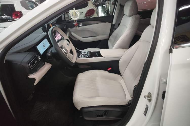 Used Geely Galaxy Stellar 6 2026 Model 125km Exploration+ Edition Left Front Seat