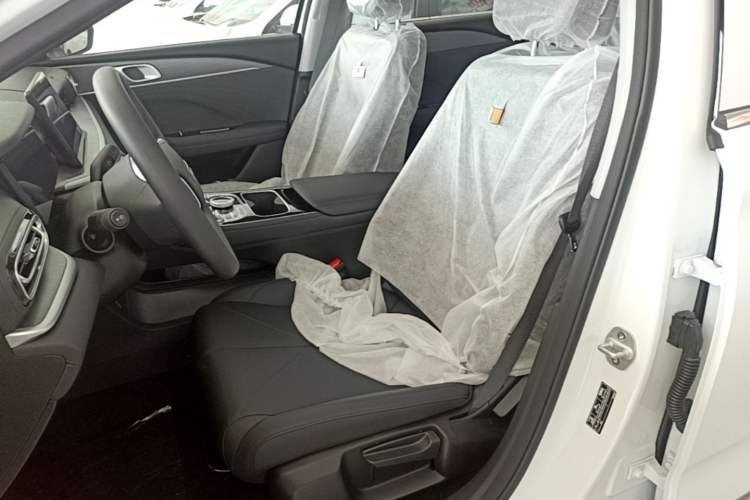 Used Geely Galaxy Stellar 6 2026 Model 125km Free-Style Edition Left Front Seat