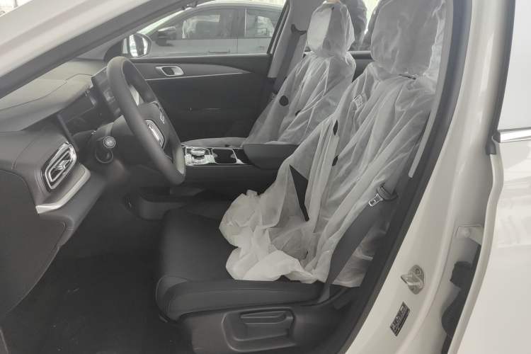 Used Geely Galaxy Stellar 6 2026 Model 125km Free-Style Edition Left Front Seat