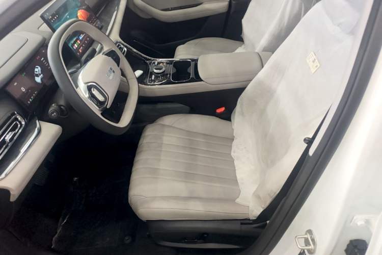 Used Geely Galaxy Stellar 6 2026 Model 125km Exploration+ Edition Left Front Seat