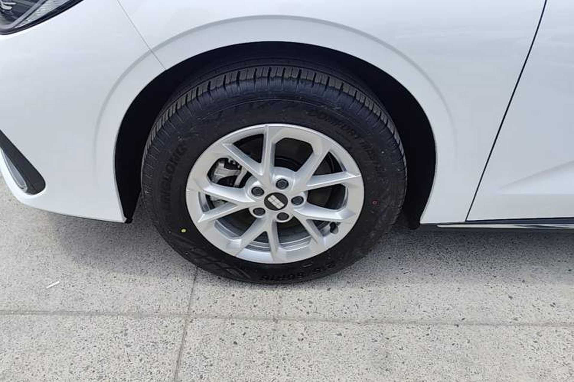 Used Geely Galaxy Stellar 6 2026 Model 60km Exploration Edition Left Front Wheel Hub
