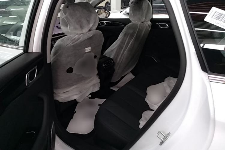 Used Geely Galaxy Stellar 6 2026 Model 125km Long-range Edition Left Rear Seat