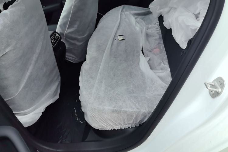 Used Geely Galaxy Stellar 6 2026 Model 125km Free-Style Edition Left Rear Seat