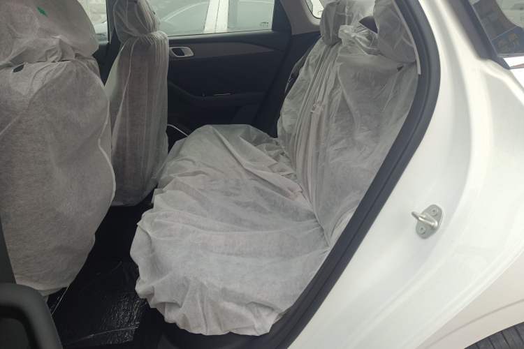 Used Geely Galaxy Stellar 6 2026 Model 60km Sailing Edition Left Rear Seat