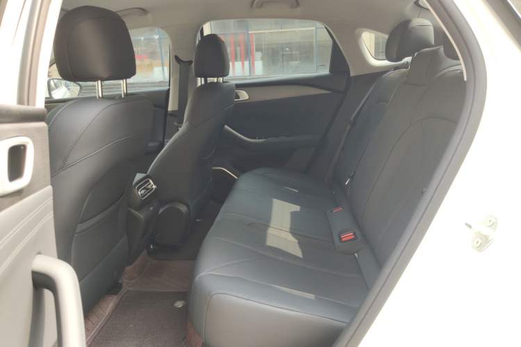 Used Geely Galaxy Stellar 6 2026 Model 60km Sailing Edition Left Rear Seat
