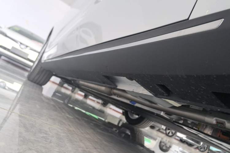 Used Geely Galaxy Stellar 6 2026 Model 125km Long-range Edition Left Side Sill