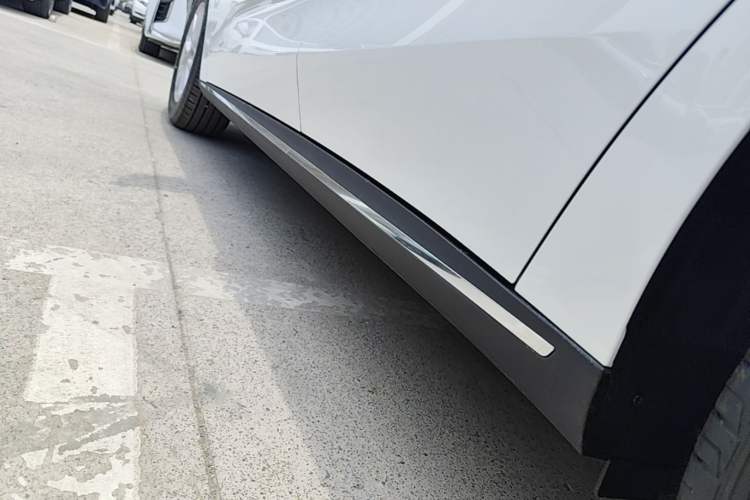 Used Geely Galaxy Stellar 6 2026 Model 60km Exploration Edition Left Side Sill