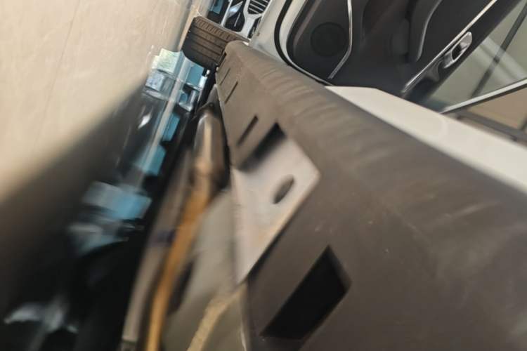Used Geely Galaxy Stellar 6 2026 Model 125km Long-range Edition Left Side Sill