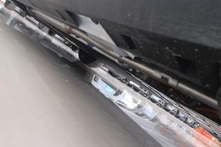 Used Geely Galaxy Stellar 6 2026 Model 125km Free-Style Edition Left Side Sill