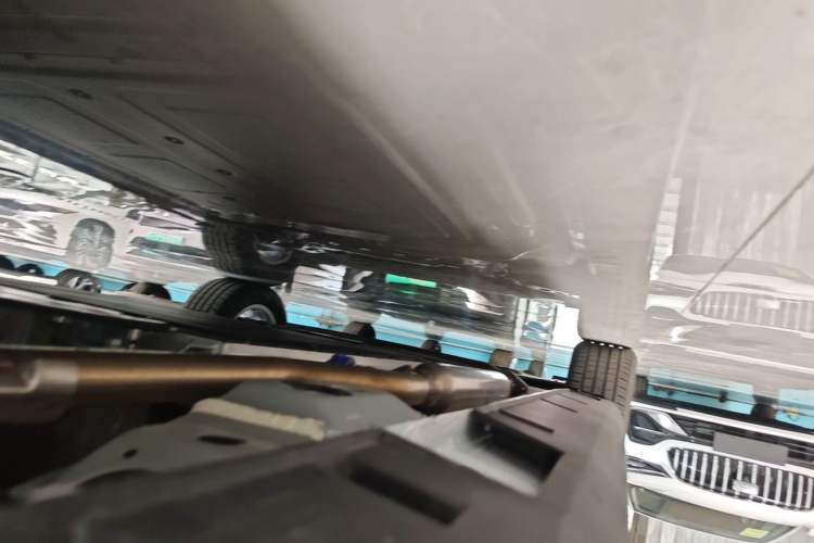 Used Geely Galaxy Stellar 6 2026 Model 125km Long-range Edition Left Side Sill