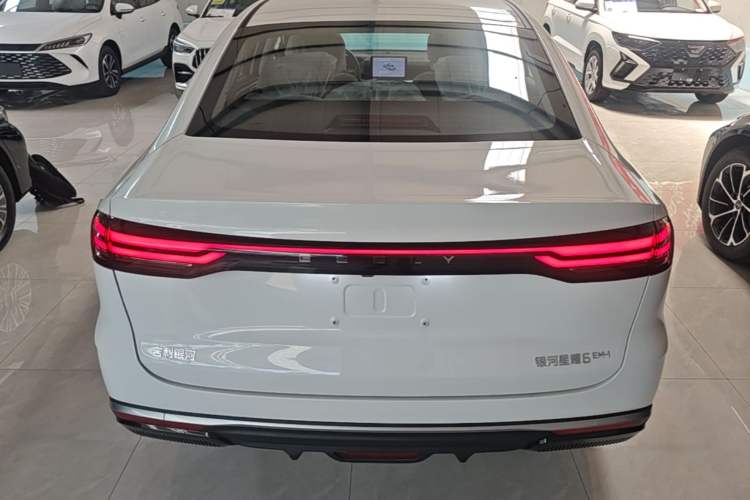 Used Geely Galaxy Stellar 6 2026 Model 60km Free-Style Edition Rear