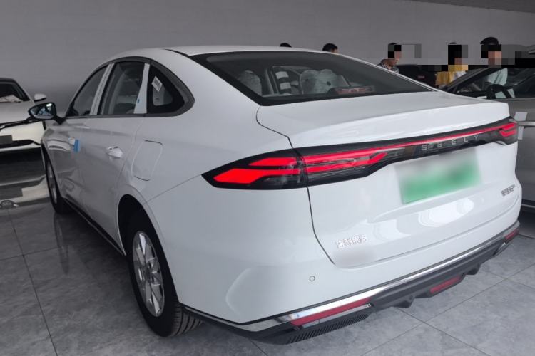 Used Geely Galaxy Stellar 6 2026 Model 125km Long-range Edition Rear Left 45 Deg