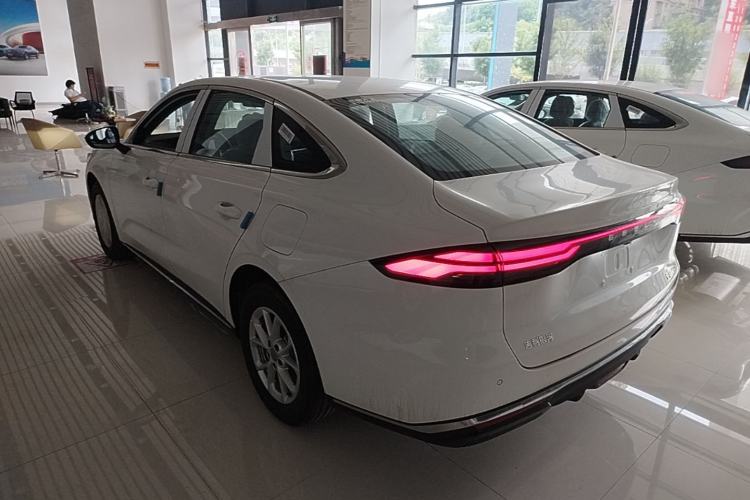 Used Geely Galaxy Stellar 6 2026 Model 125km Long-range Edition Rear Left 45 Deg