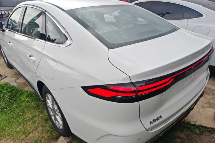 Used Geely Galaxy Stellar 6 2026 Model 125km Long-range Edition Rear Left 45 Deg