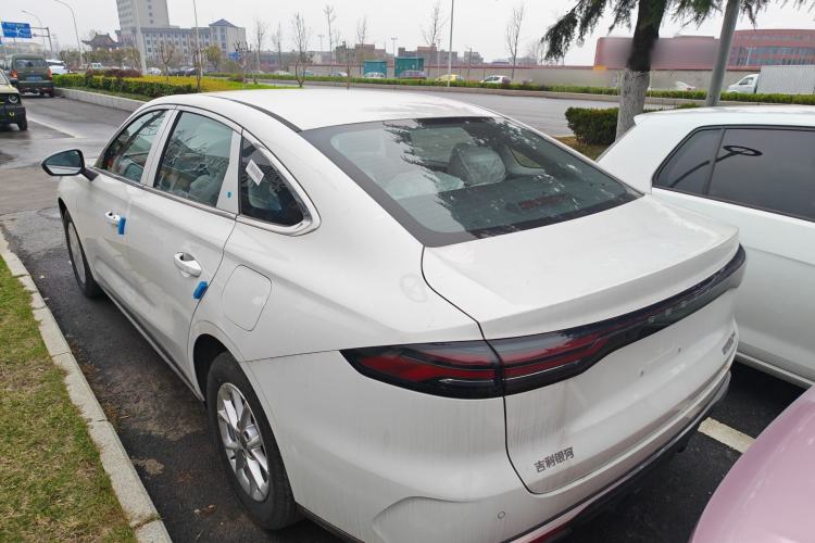 Used Geely Galaxy Stellar 6 2026 Model 125km Long-range Edition Rear Left 45 Deg