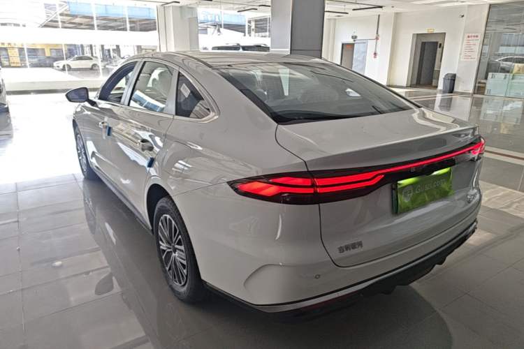 Used Geely Galaxy Stellar 6 2026 Model 60km Sailing Edition Rear Left 45 Deg