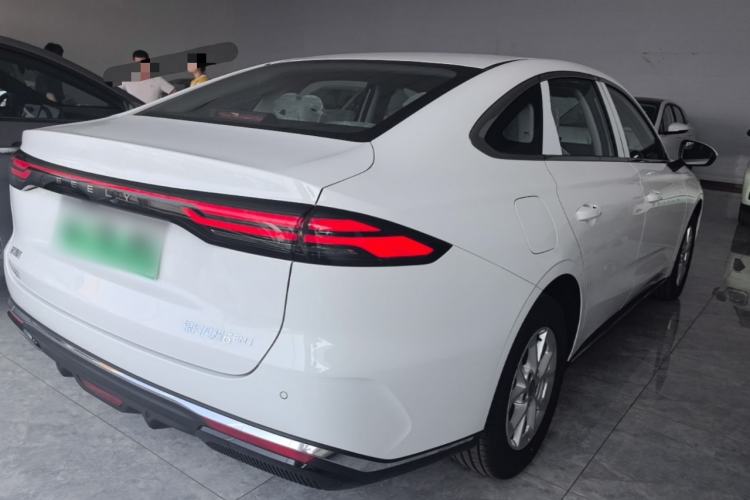 Used Geely Galaxy Stellar 6 2026 Model 125km Long-range Edition Rear Right 45 Deg