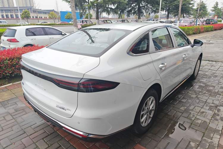 Used Geely Galaxy Stellar 6 2026 Model 125km Long-range Edition Rear Right 45 Deg